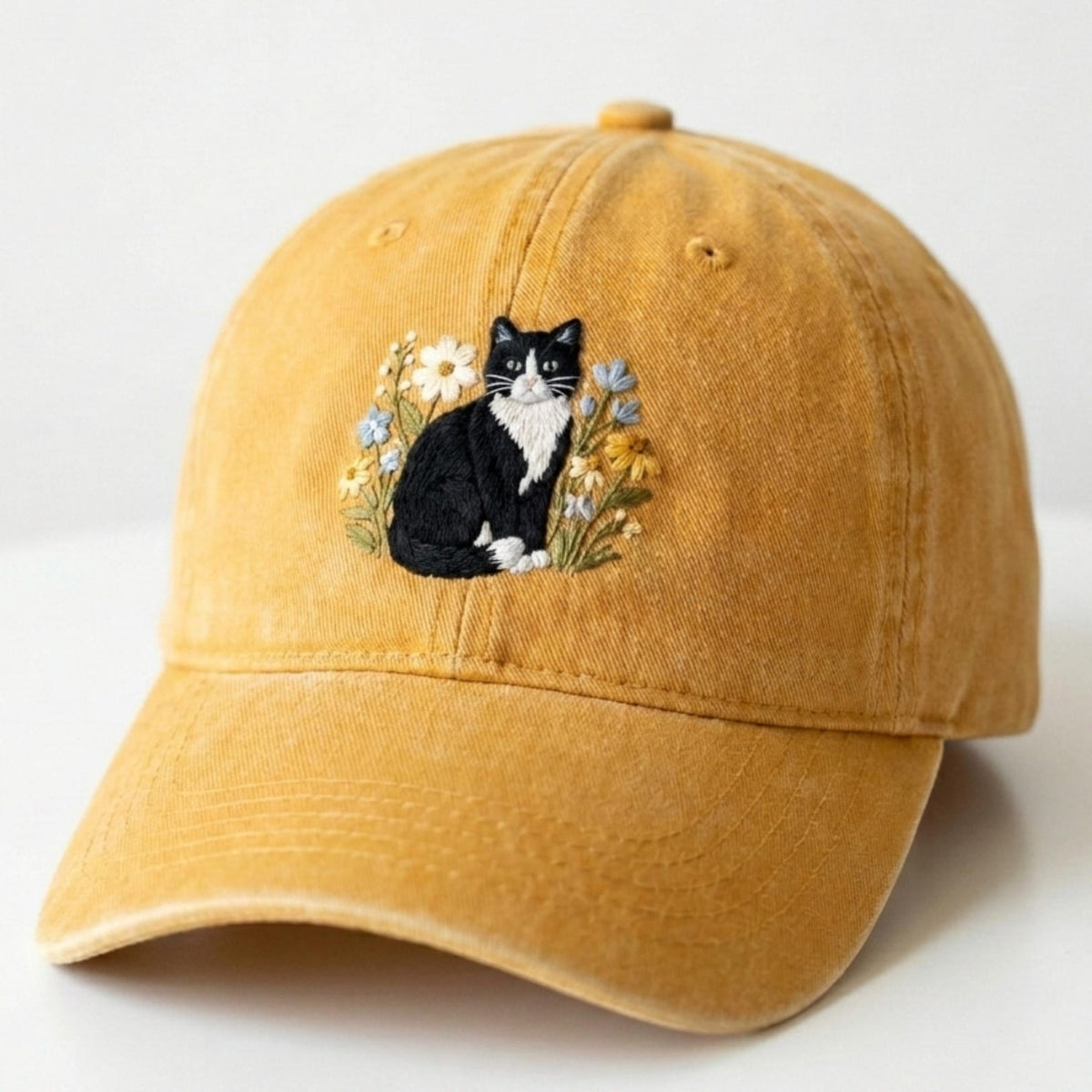 Bicolor Cat Embroidered Washed Cap