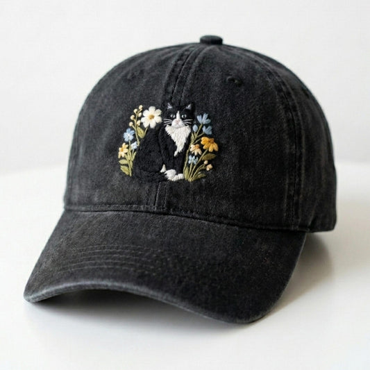 Bicolor Cat Embroidered Washed Cap