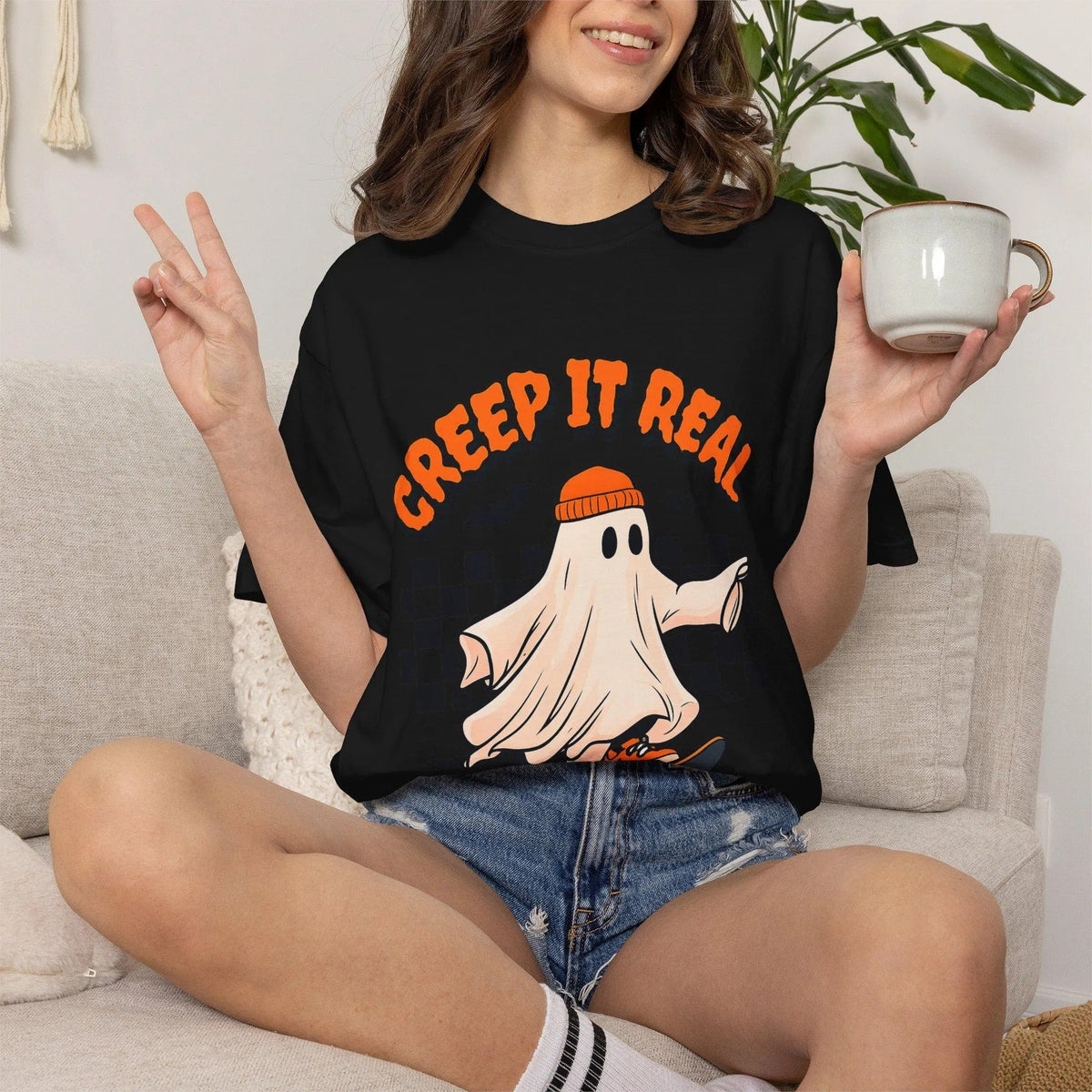 Retro Skateboard Creep It Real Ghost T-Shirt